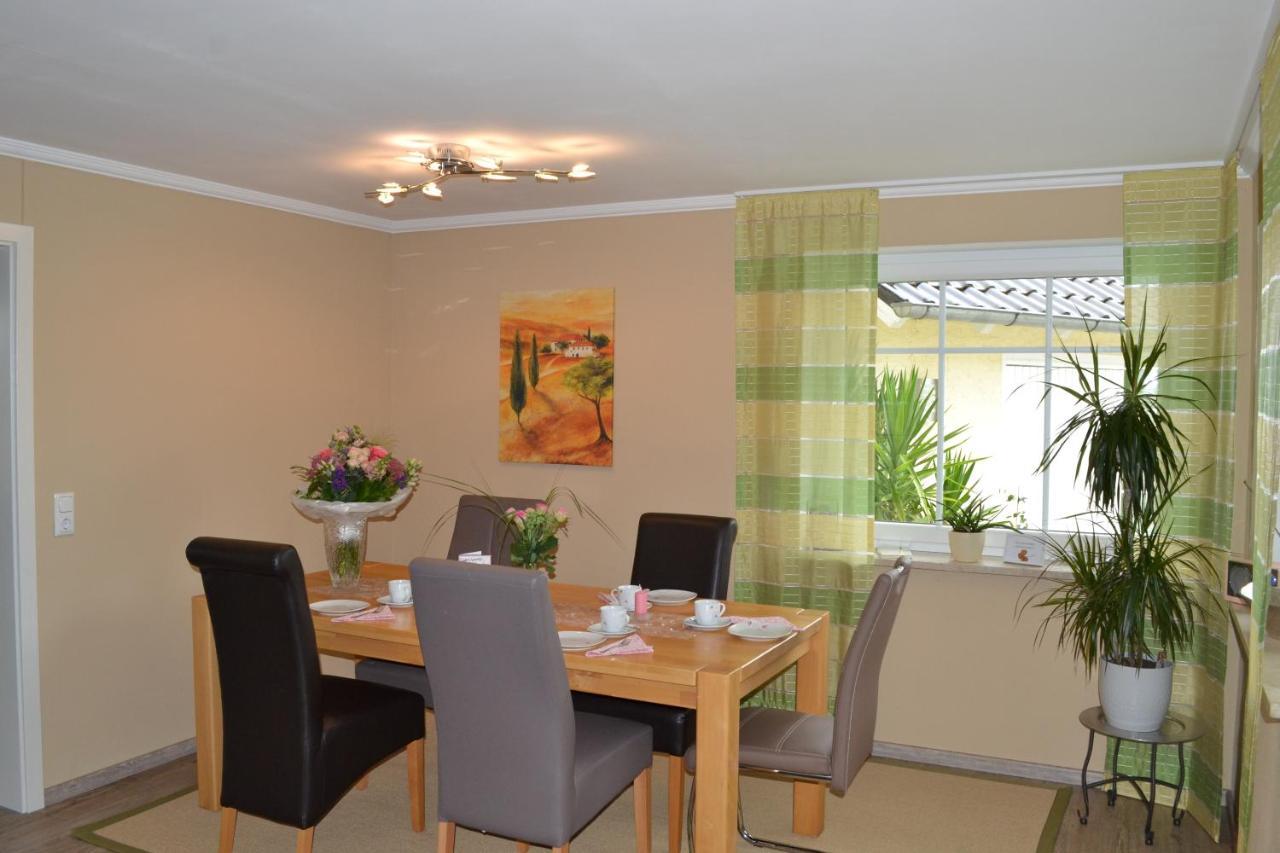 Appartement Bei Den Geissens à Aldersbach Extérieur photo