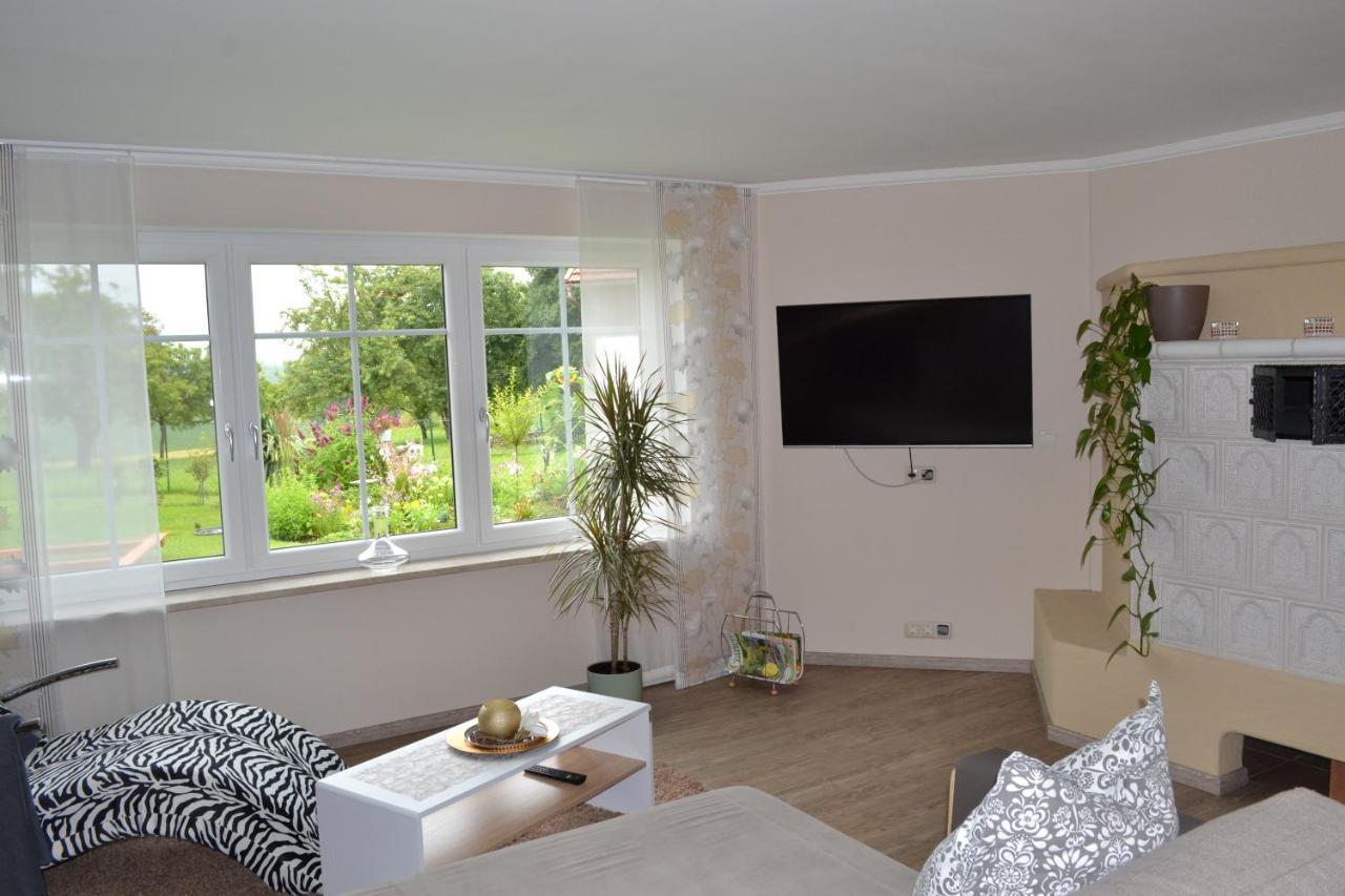 Appartement Bei Den Geissens à Aldersbach Extérieur photo
