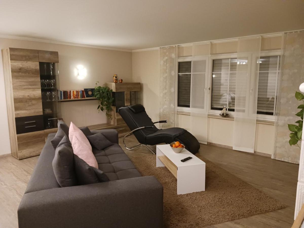 Appartement Bei Den Geissens à Aldersbach Extérieur photo