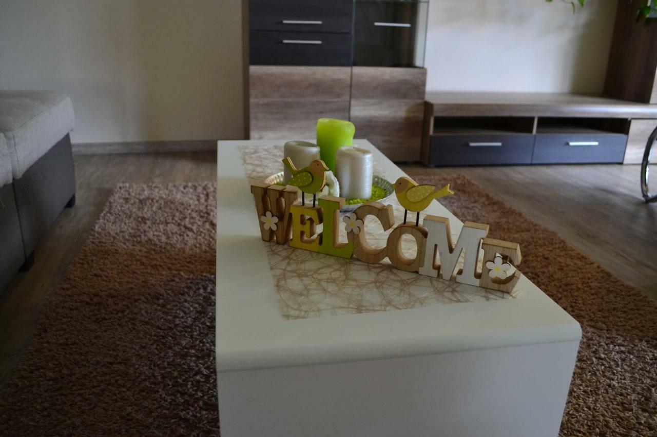 Appartement Bei Den Geissens à Aldersbach Extérieur photo